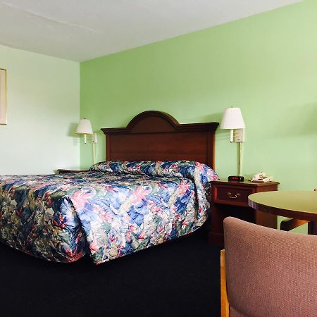 Relax Inn Folkston Zewnętrze zdjęcie